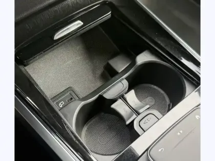 Photo 52 Mercedes GLB 200 d Business Line