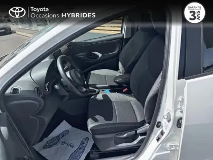 Photo 10 Toyota Yaris  116h Dynamic 5p MY22