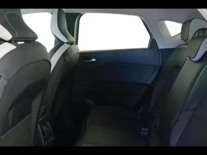 Photo 11 Renault Captur  1.6 E-Tech hybride 145ch Techno