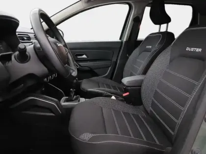 Photo 24 Dacia Duster  1.0 ECO-G 100ch  Journey + 4x2