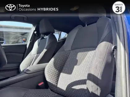 Photo 10 Toyota C-HR  2.0 Hybride 184ch Dynamic Ultimate E-CVT