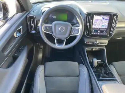 Photo 7 Volvo XC40  Recharge 238ch Start