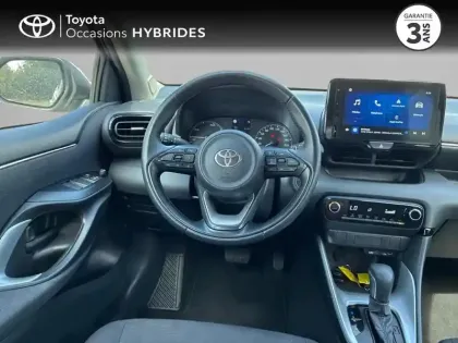 Photo 8 Toyota Yaris  116h Dynamic 5p MC24