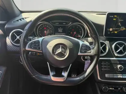 Photo 11 Mercedes Classe A  250 Fascination 4Matic 7G-DCT