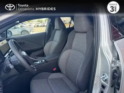 Photo 10 Toyota C-HR  1.8 Hybride 140ch Graphic MY26
