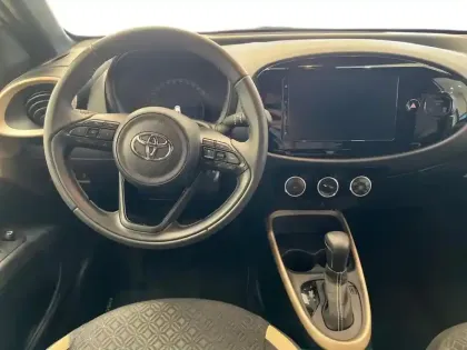 Photo 10 Toyota Aygo X  1.0 VVT-i 72ch Design S-CVT MY24