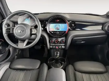 Photo 9 Mini Mini  5 Portes Cooper 136ch Edition Premium Plus BVA7