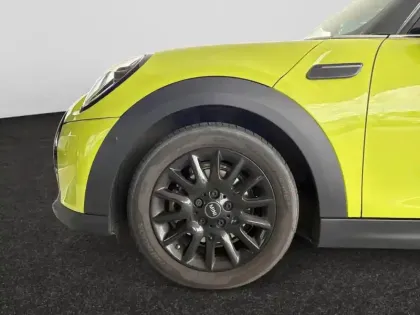 Photo 13 Mini Mini  5 Portes Cooper 136ch Edition Premium Plus BVA7