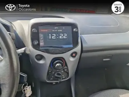 Photo 14 Toyota Aygo  1.0 VVT-i 72ch x-play x-shift 5P MY19