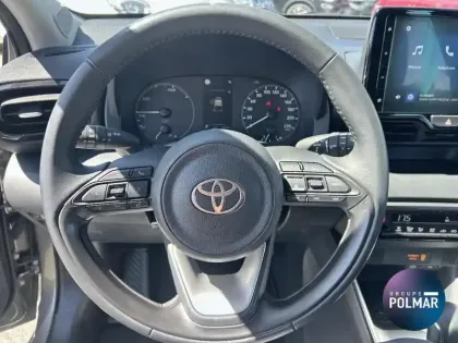 Photo 8 Toyota Yaris  116h Design 5p MY22