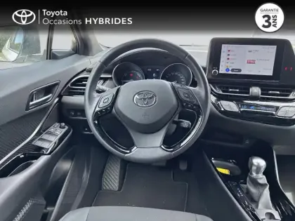 Photo 23 Toyota C-HR  2.0 Hybride 184ch Design Ultimate E-CVT