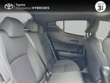 Photo 6 Toyota C-HR  2.0 Hybride 184ch Design Ultimate E-CVT