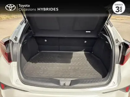 Photo 24 Toyota C-HR  2.0 Hybride 184ch Design Ultimate E-CVT