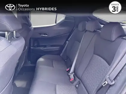 Photo 11 Toyota C-HR  2.0 Hybride 184ch Design Ultimate E-CVT