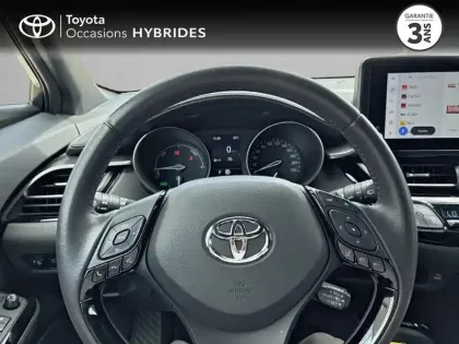Photo 12 Toyota C-HR  2.0 Hybride 184ch Design Ultimate E-CVT