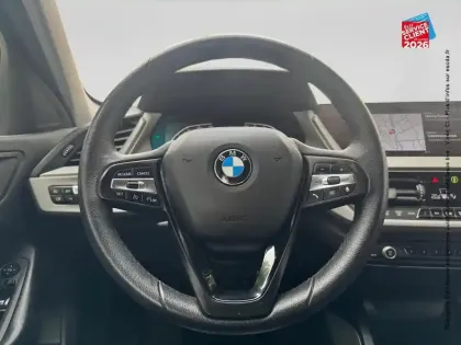 Photo 11 BMW Serie 1 Série 1 118iA 136ch DKG7