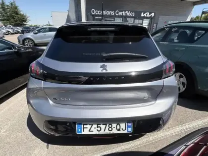 Photo 5 Peugeot 208  e- 136ch GT Pack