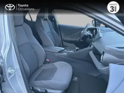 Photo 14 Toyota C-HR  1.8 Hybride 140ch Design MY25 Gris Minéral
