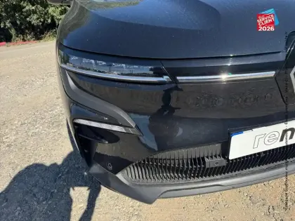 Photo 12 Renault Megane  E-Tech Electric EV60 220ch Techno super charge