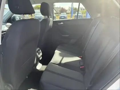 Photo 21 Volkswagen T-roc  1.0 TSI 110ch Life