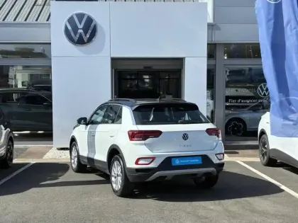 Photo 17 Volkswagen T-roc  1.0 TSI 110ch Life