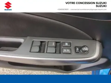 Photo 9 Suzuki Swift  1.2 Dualjet Hybrid 83ch Pack Auto
