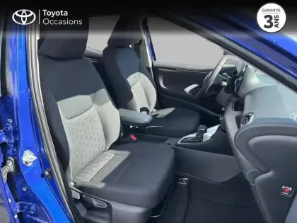 Photo 14 Toyota Yaris  Hybride 116ch Dynamic MY26