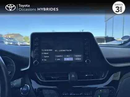 Photo 14 Toyota C-HR  184h Distinctive 2WD E-CVT MC19