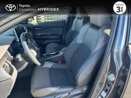 Photo 10 Toyota C-HR  184h Distinctive 2WD E-CVT MC19