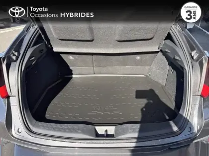 Photo 9 Toyota C-HR  184h Distinctive 2WD E-CVT MC19