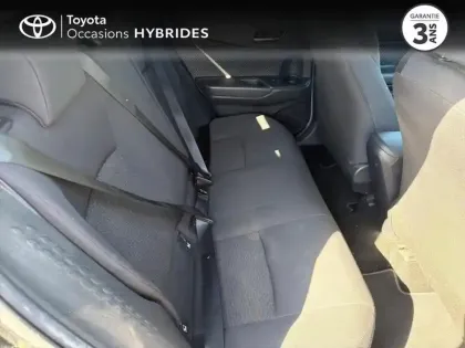 Photo 21 Toyota C-HR  122h Graphic 2WD E-CVT RC18