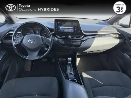 Photo 22 Toyota C-HR  122h Graphic 2WD E-CVT RC18