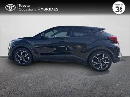 Photo 17 Toyota C-HR  122h Graphic 2WD E-CVT RC18