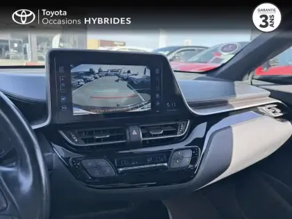 Photo 29 Toyota C-HR  122h Graphic 2WD E-CVT RC18