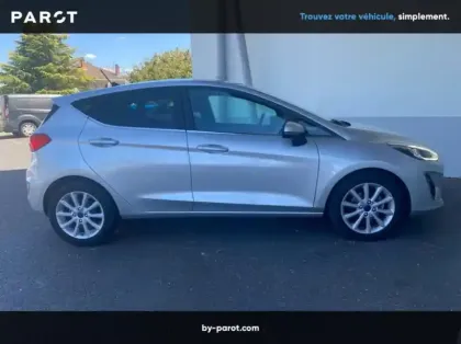 Photo 25 Ford Fiesta 1.0 EcoBoost 100ch Stop&Start Titanium 5p Euro6.2