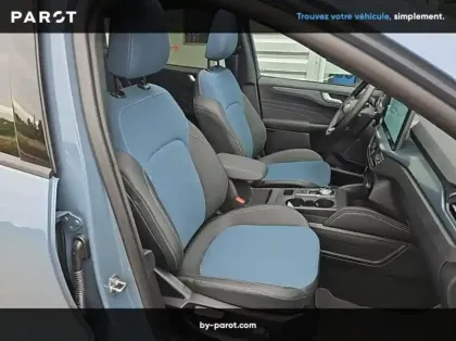 Photo 26 Ford Kuga 2.5 Duratec 180ch Hybrid FlexiFuel BlueCruise Edition Powershift