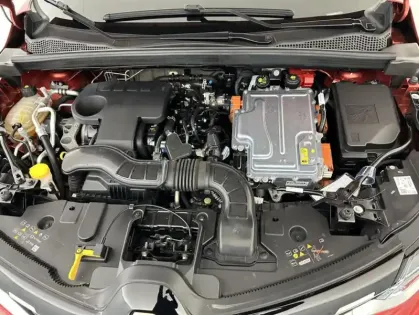 Photo 26 Renault Captur E-Tech 145 21 R.S. Line 5p