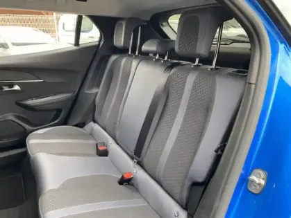 Photo 16 Peugeot 2008 II BLUEHDI 130 S&S EAT8 ALLURE BUSINESS