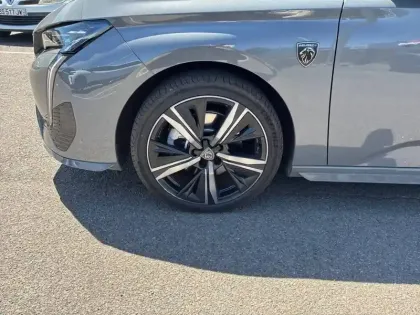 Photo 10 Peugeot 308  Hybrid 136 e-DCS6
