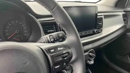 Photo 20 Kia Rio  1.0 T-GDi 100 ch BVM6