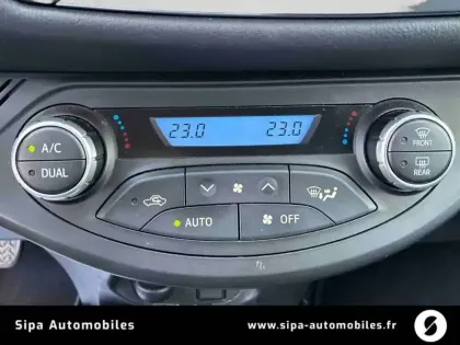 Photo 16 Toyota Yaris  Hybride 100h