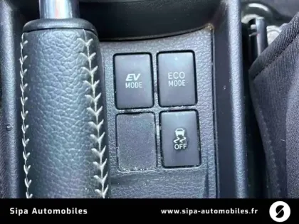 Photo 26 Toyota Yaris  Hybride 100h