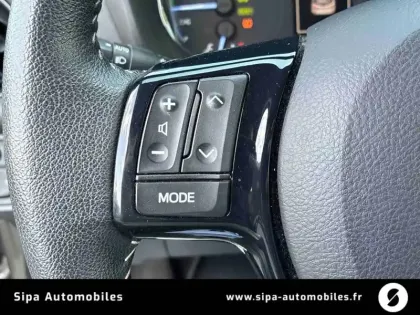 Photo 21 Toyota Yaris  Hybride 100h
