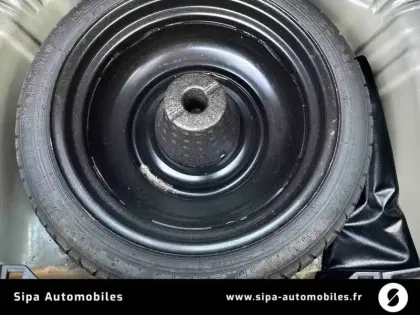 Photo 10 Toyota Yaris  Hybride 100h