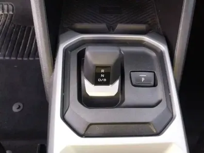 Photo 12 Dacia Duster  Hybrid 140