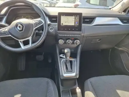 Photo 11 Renault Captur  E-Tech full hybrid 145