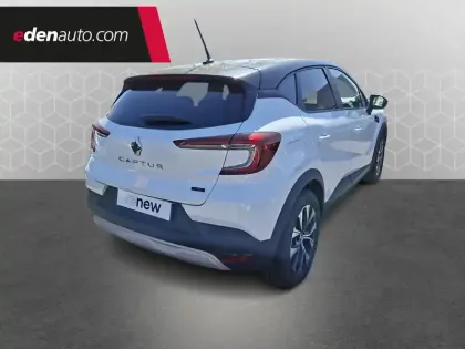 Photo 27 Renault Captur  E-Tech full hybrid 145