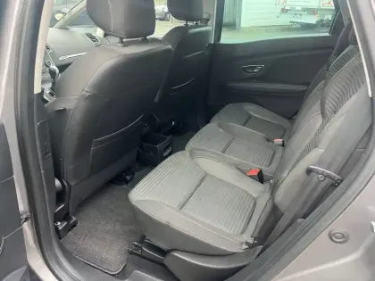 Photo 21 Renault Scenic  Blue dCi 120 EDC