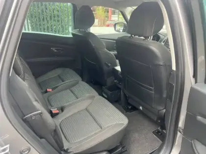 Photo 14 Renault Scenic  Blue dCi 120 EDC