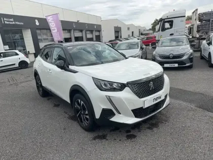 Photo 6 Peugeot 2008  PureTech 130 S&S EAT8